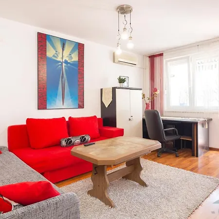 Ruza Apartment *